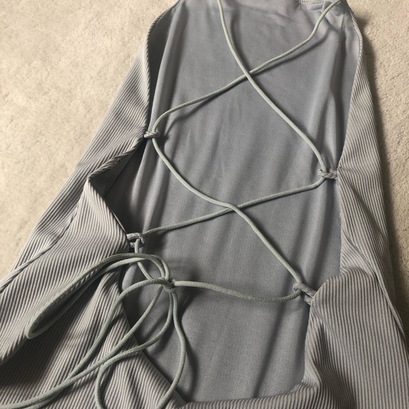 square cut lace up back bodysuit - Picture 6 of 8